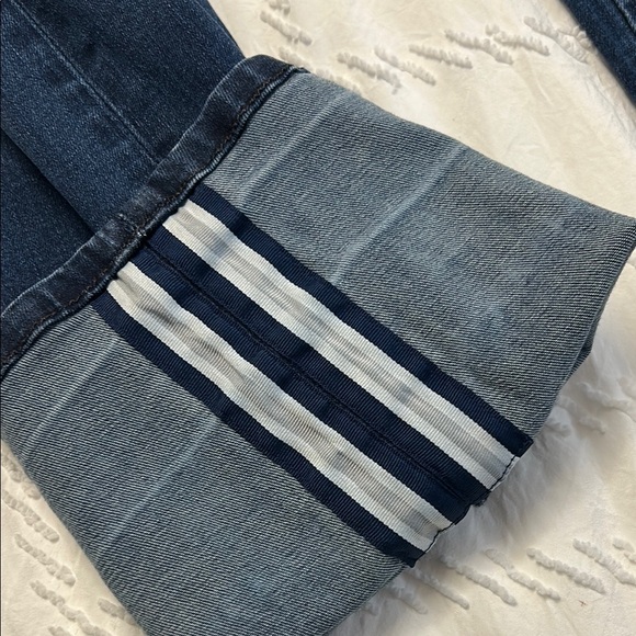 Kut from the Kloth Blue Ankle Cropped Boyfriend Denim - Picture 8 of 8